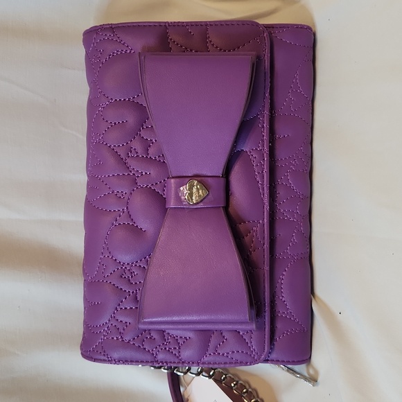 Betsey Johnson Purple Quilted Bow Crossbody Bag - Picture 3 of 8